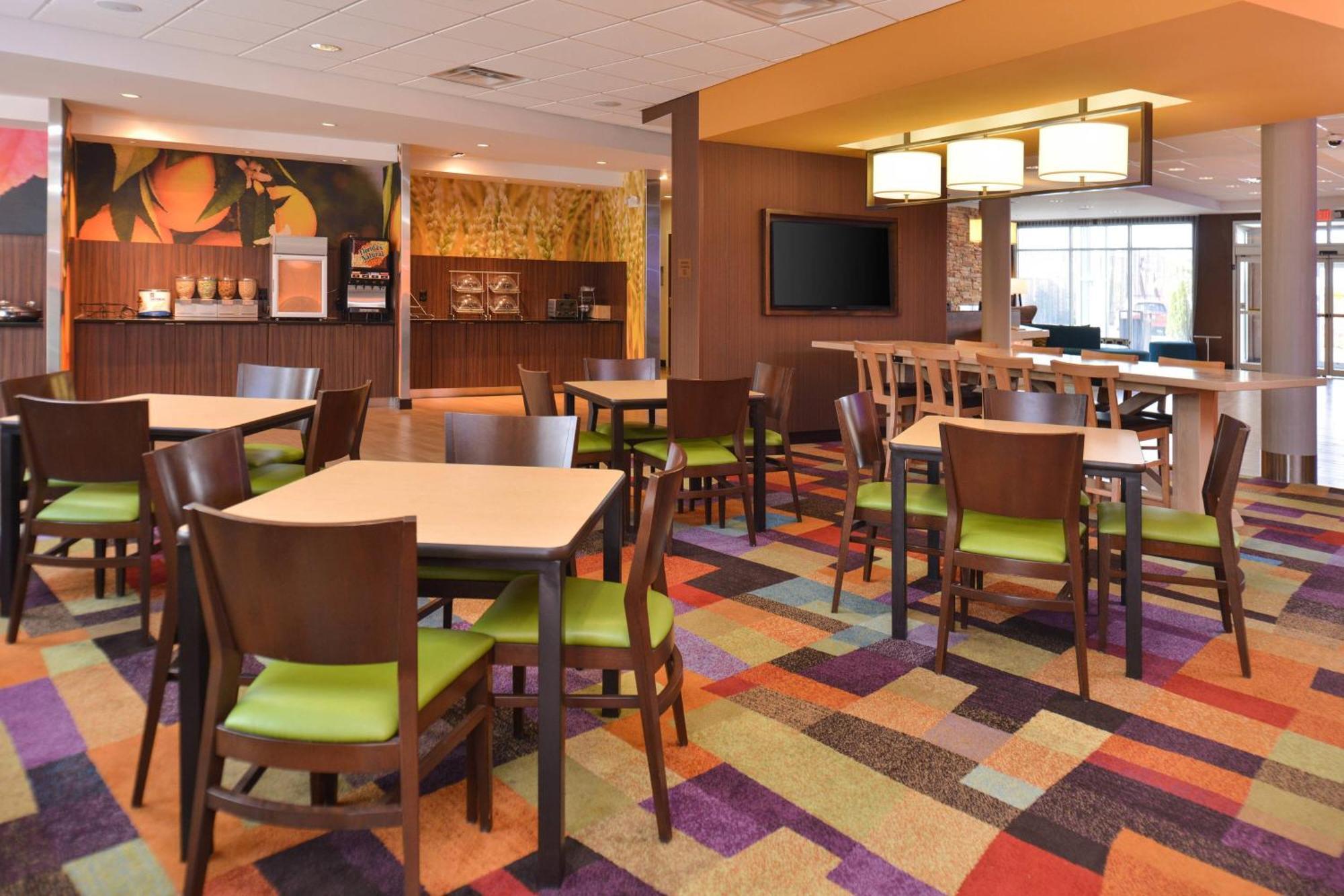 Fairfield Inn And Suites By Marriott Calhoun Luaran gambar
